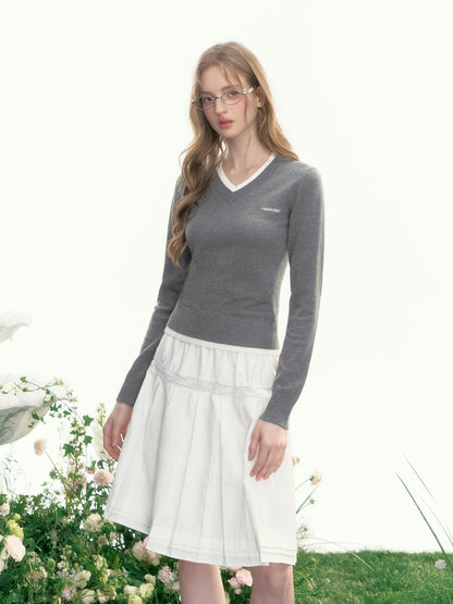 Contrast Detail V-Neck Cotton Blend Knit Sweater