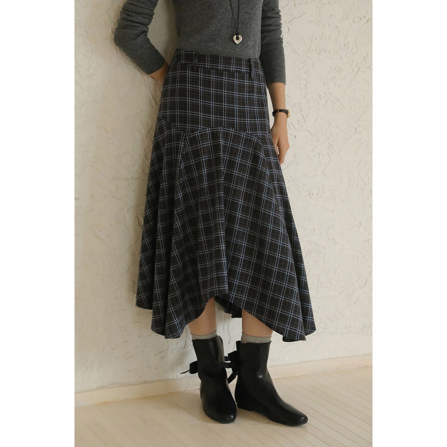 Asymmetrical Hem Plaid Yoke Skirt