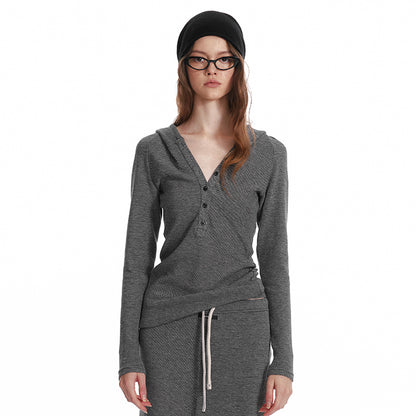 Slim Fit Hooded Half-Button Top / Slit Skirt