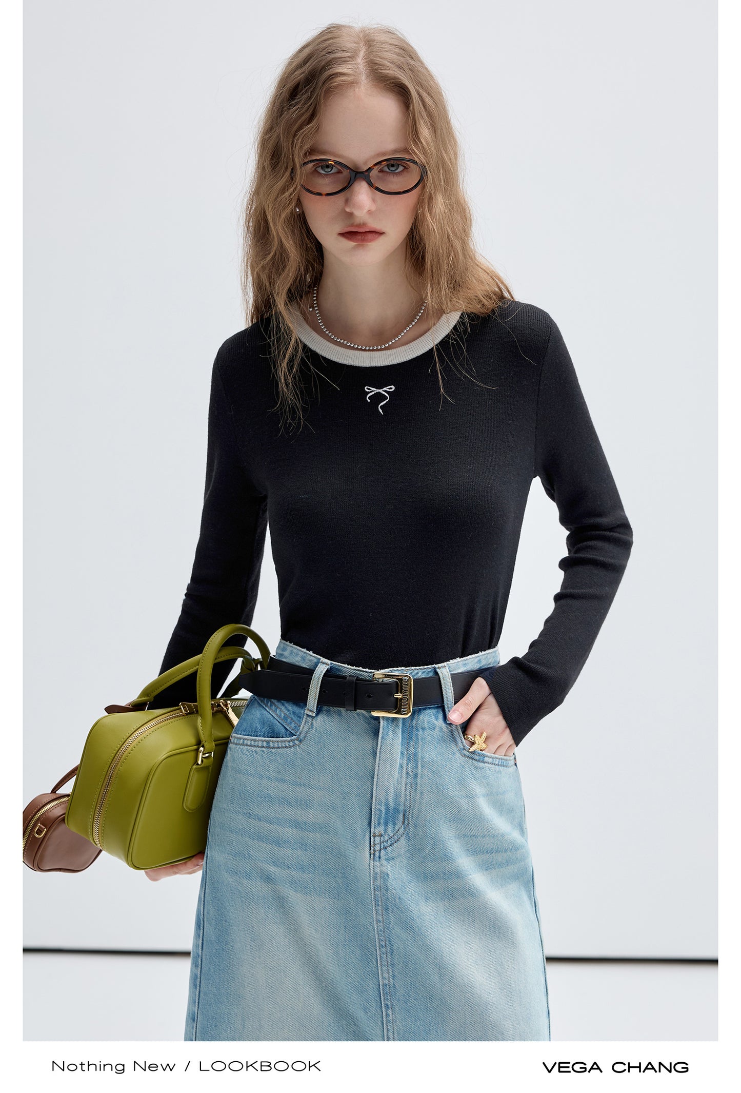 Wool Blend Bow Embroidery Contrast Knit Top