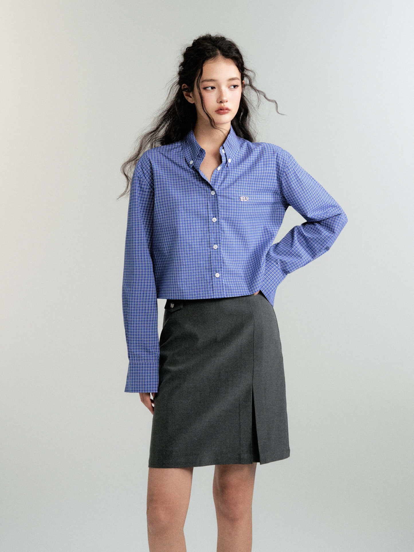 Small Plaid Cropped Cotton Button-Down Shirt