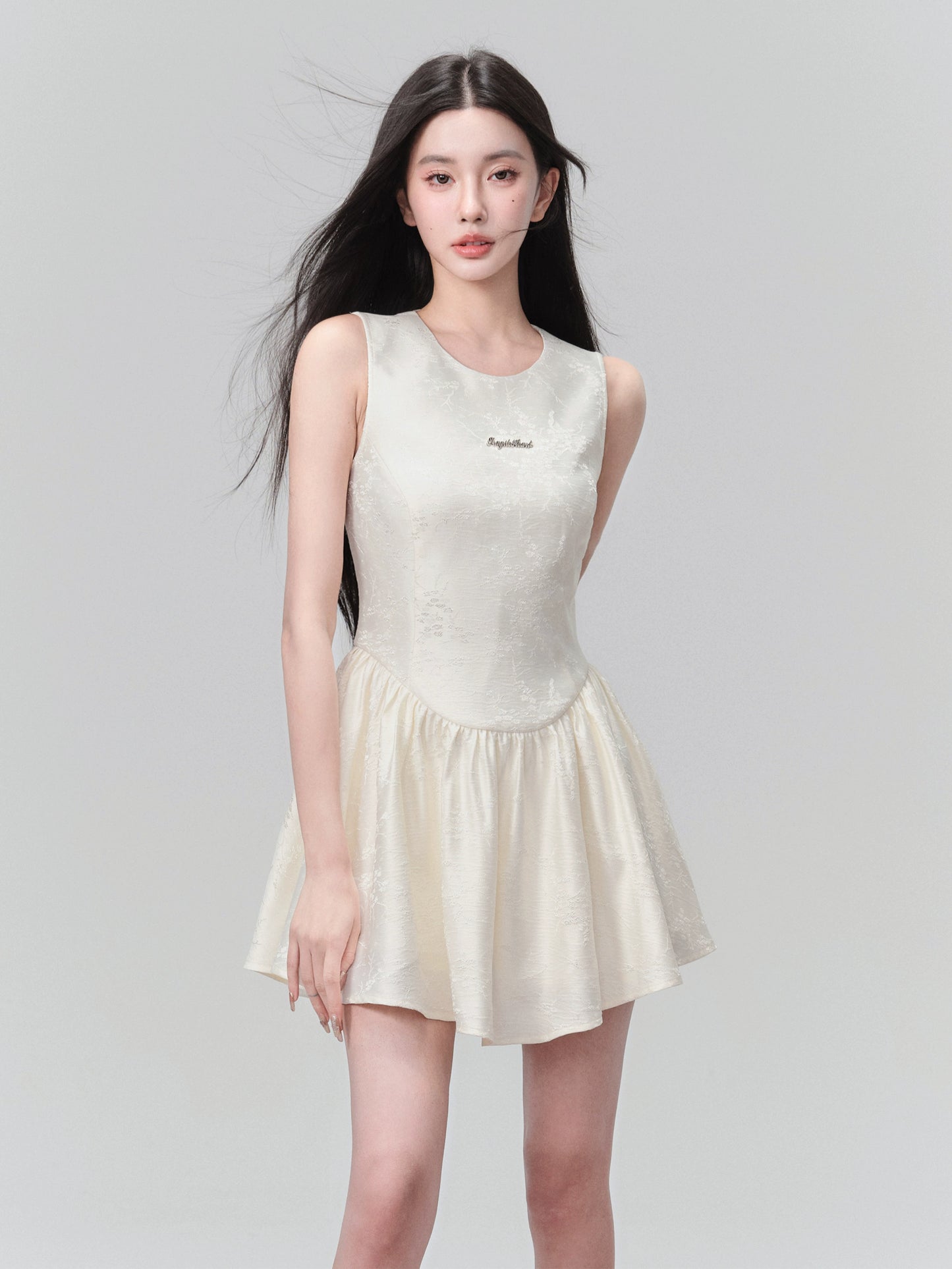 Jacquard Plum Blossom Pattern Lustrous Sleeveless Mini Dress