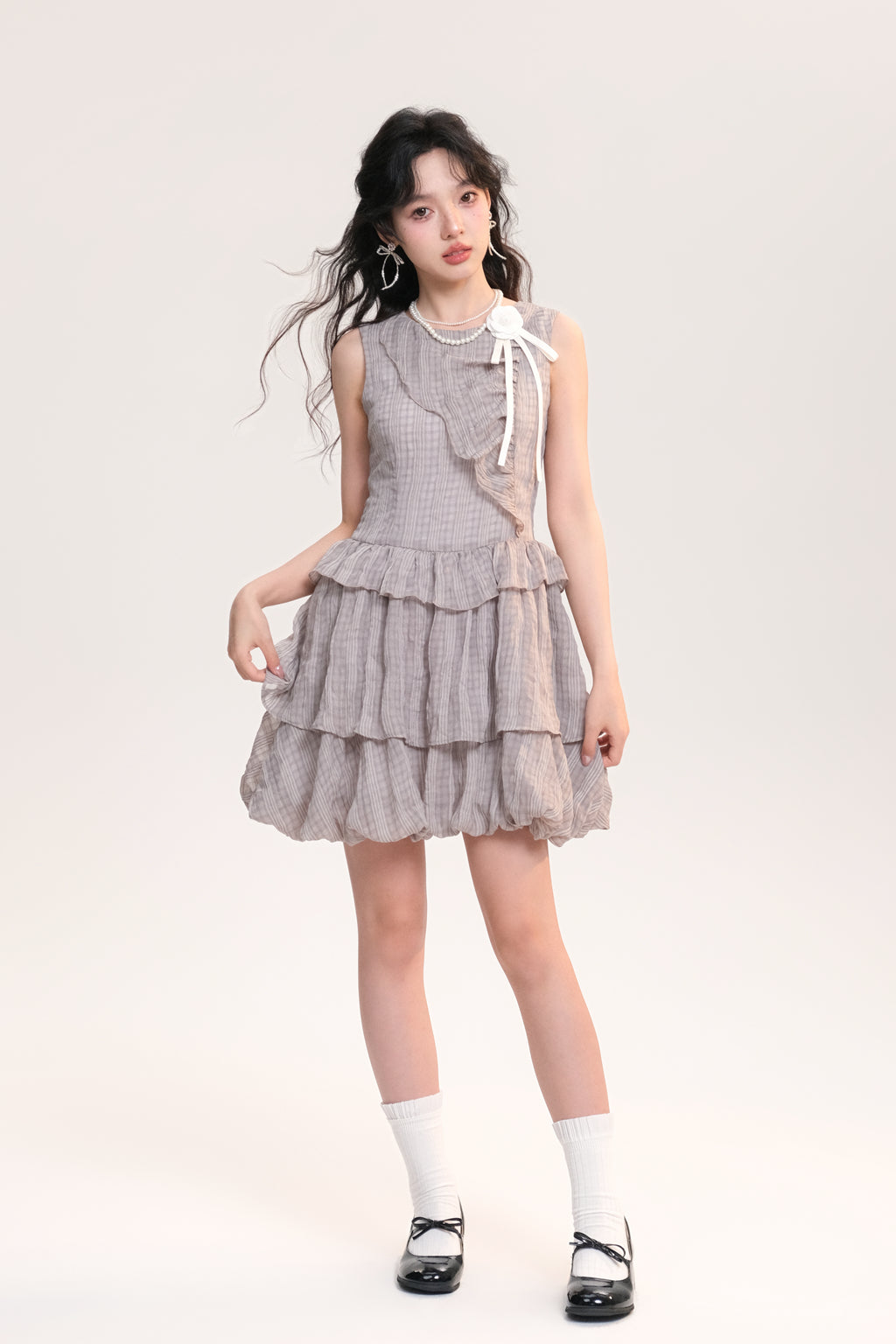 Plaid Sleeveless Tiered Dress With Flower Brooch