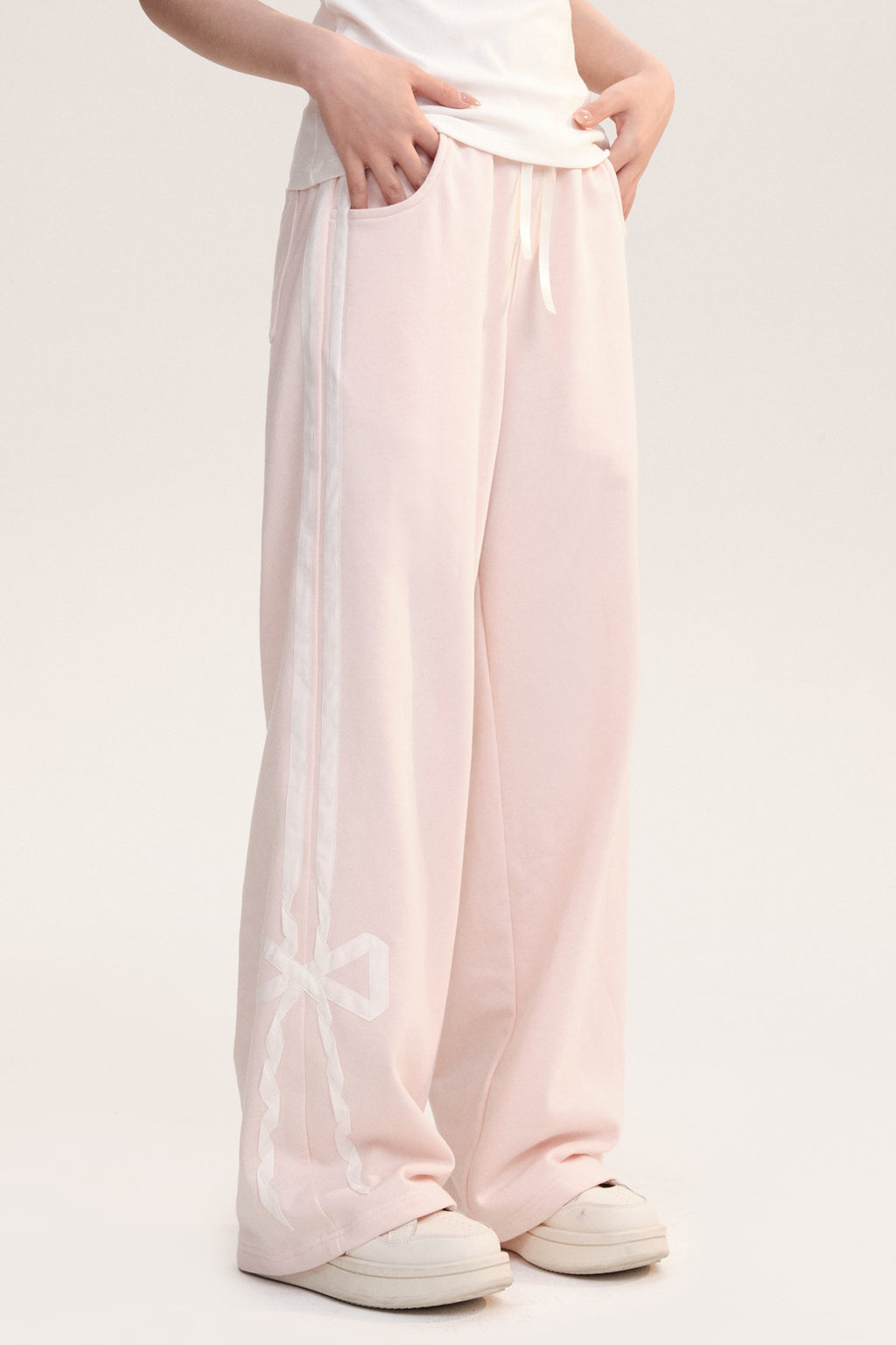 Lace Bow Patched Straight Wide Leg Sweatpants