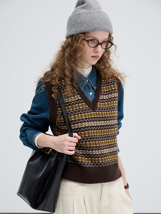 Wool Blend Fair Isle Design V-Neck Vest