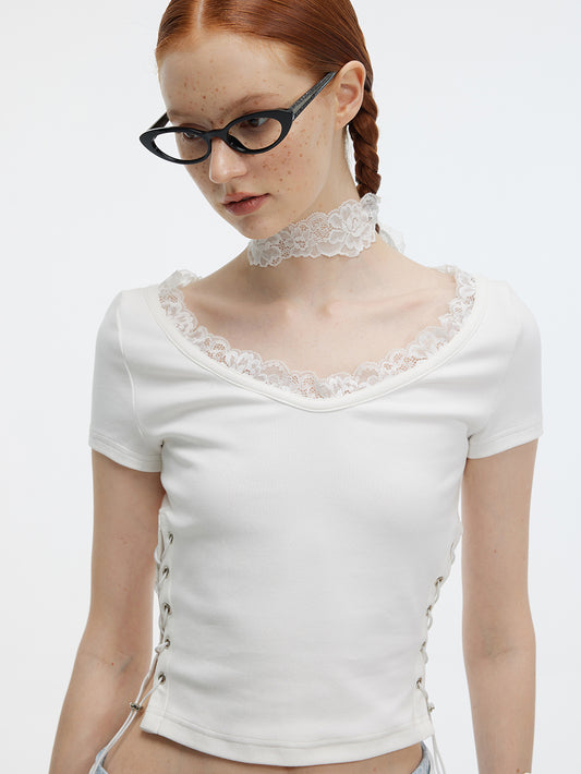 Lace Trimmed Neck Lace-Up Fitted T-Shirt