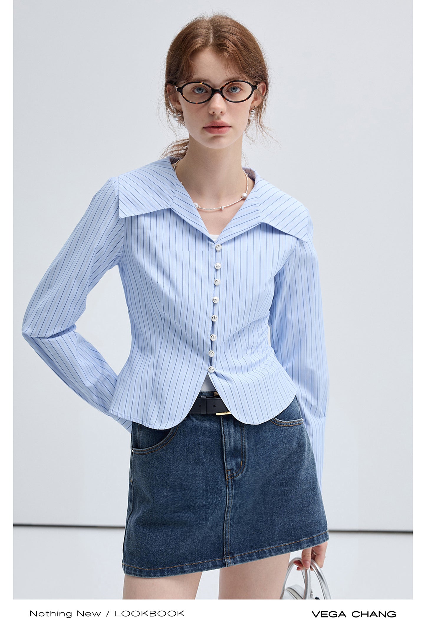 Round Hem Large Open Collar Fitted Stripe Shirt