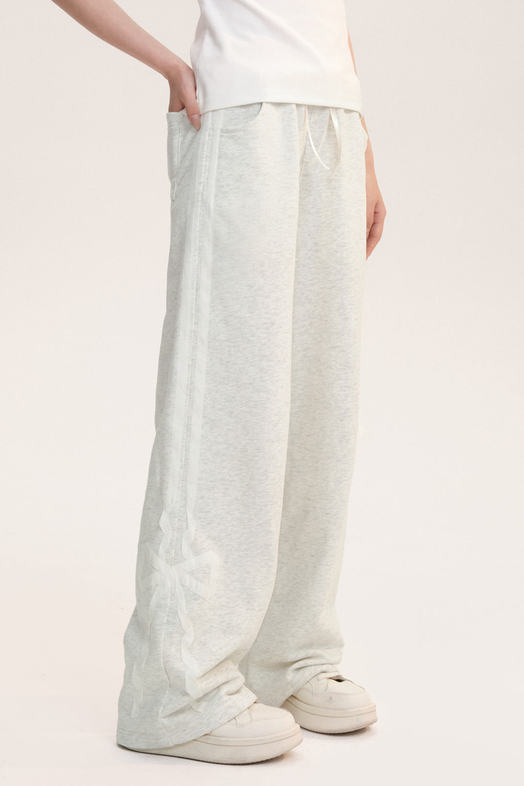 Lace Bow Patched Straight Wide Leg Sweatpants