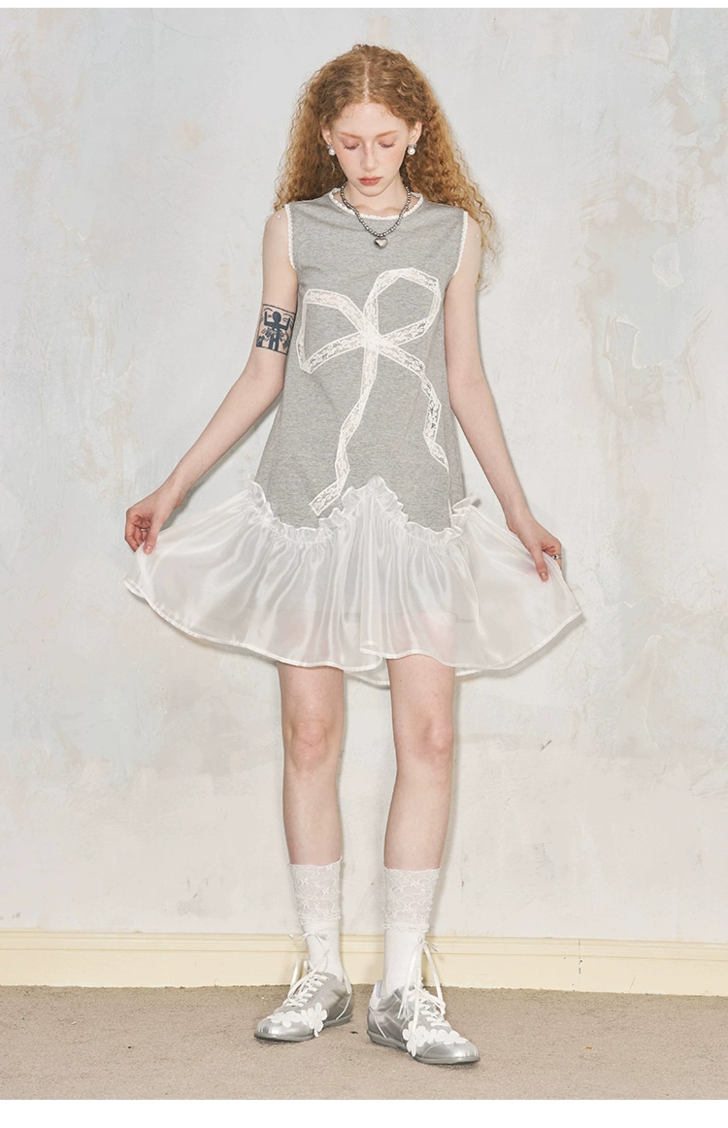 Lace Bow Embroidered Sleeveless Dress With Extra Sheer Hem