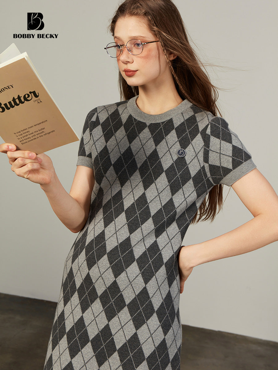 Mercerized Wool Short Sleeve Argyle Knit Dress