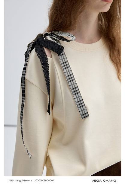 Asymmetric Open Shoulder Sweatshirt With Ribbons