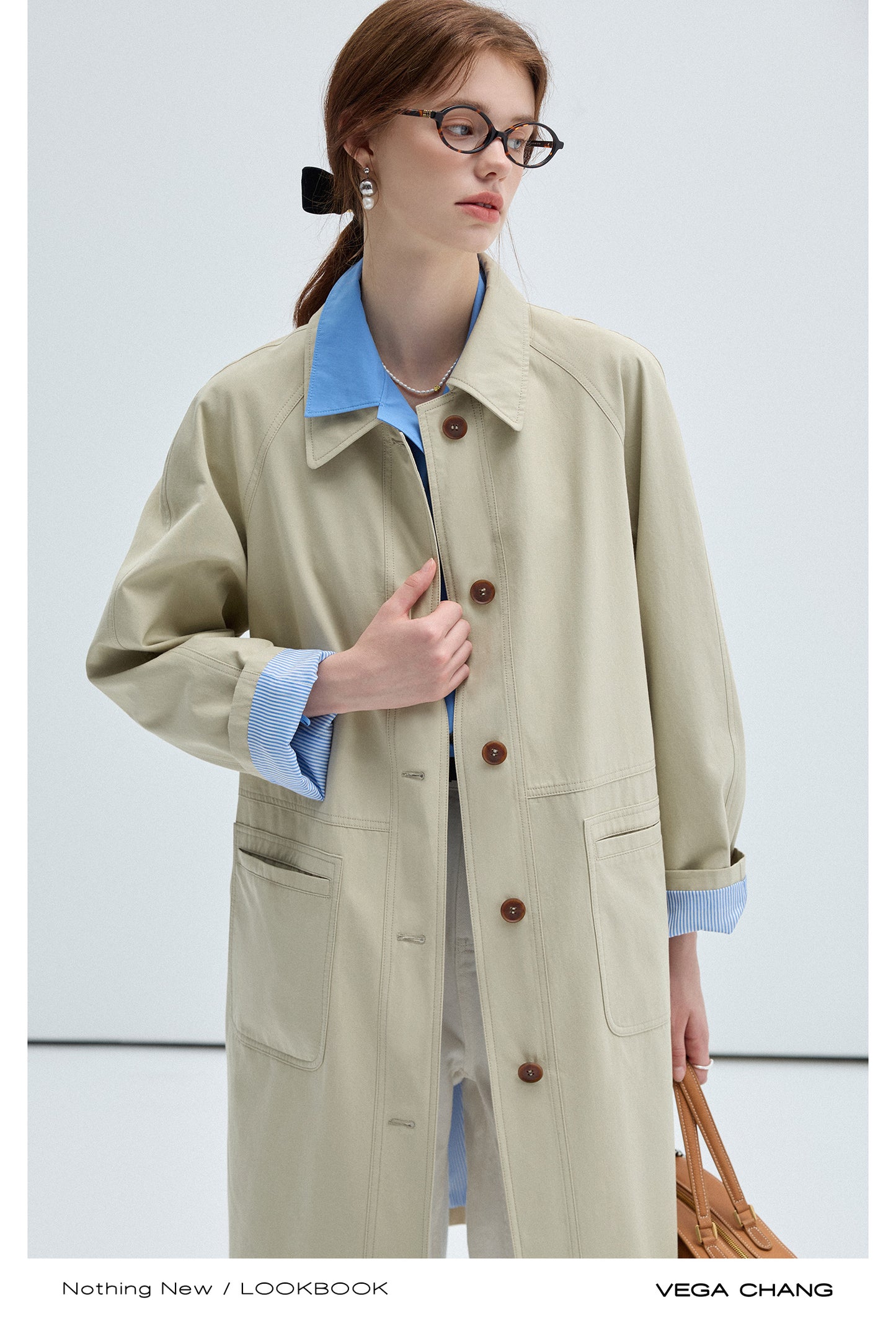 Mid-Length Classic Twill Comfortable Raglan Coat