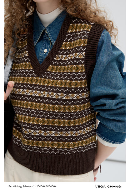 Wool Blend Fair Isle Design V-Neck Vest