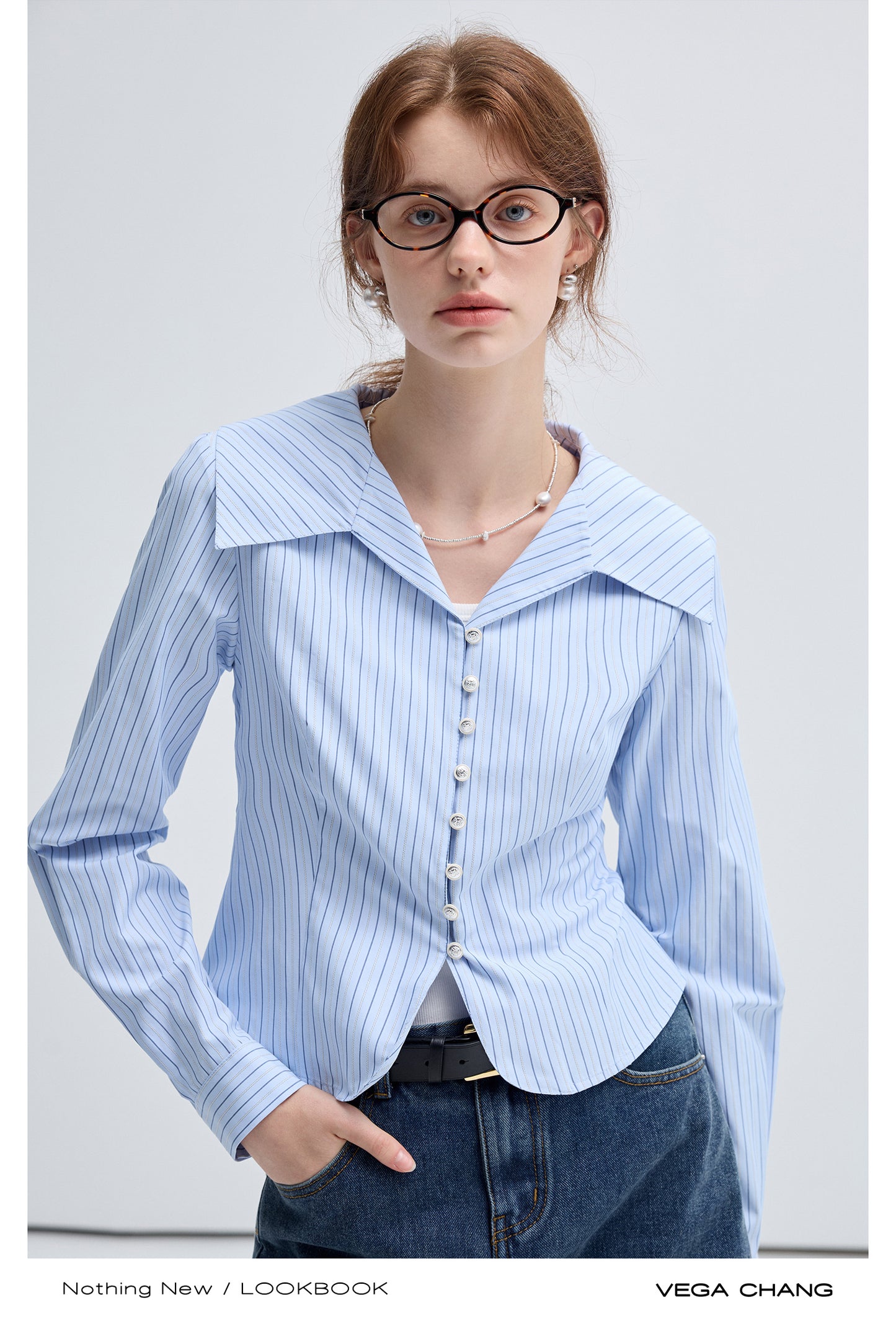 Round Hem Large Open Collar Fitted Stripe Shirt