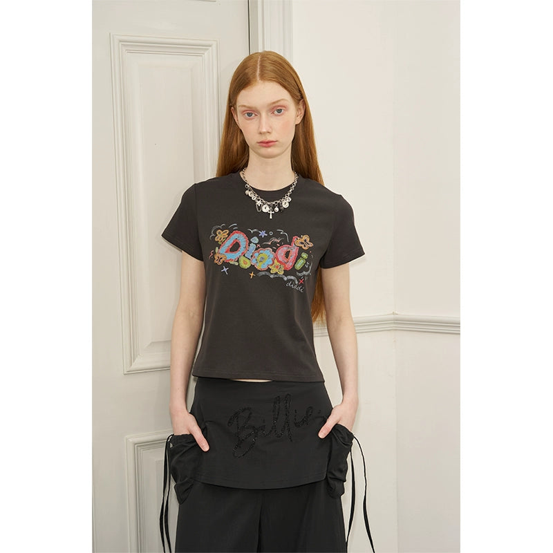 Colorful Letter Print T-Shirt In Oversized And Fitted Shapes