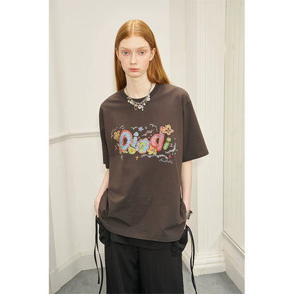 Colorful Letter Print T-Shirt In Oversized And Fitted Shapes