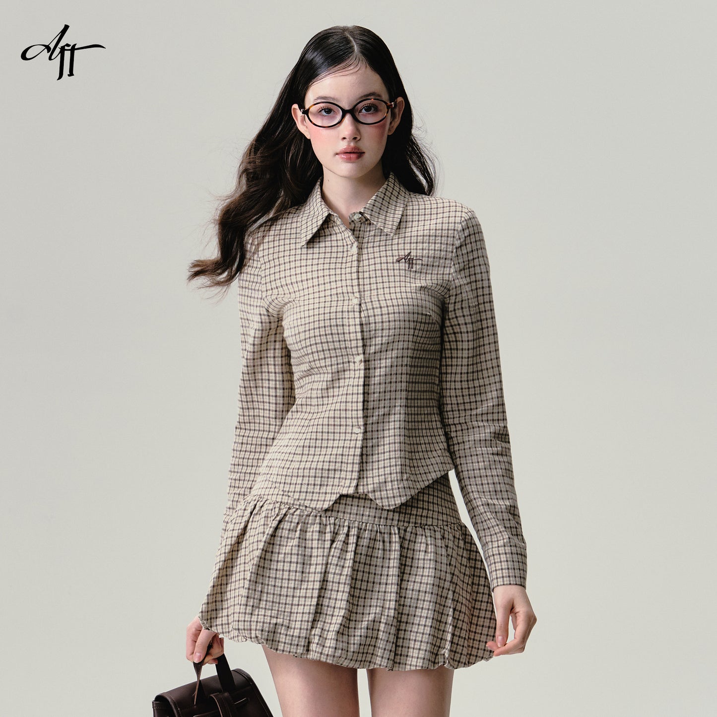 Cotton Plaid V-Hem Shirt And Balloon Mini Skirt Outfit