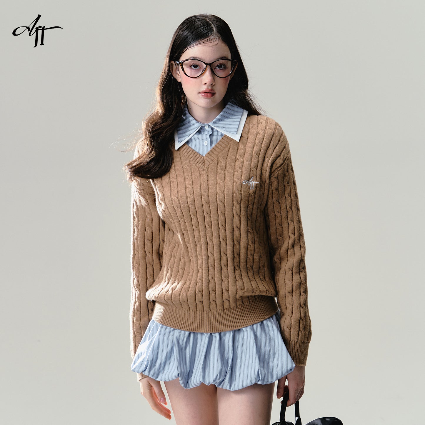 Soft Embroidery V-Neck Cable Knit Sweater