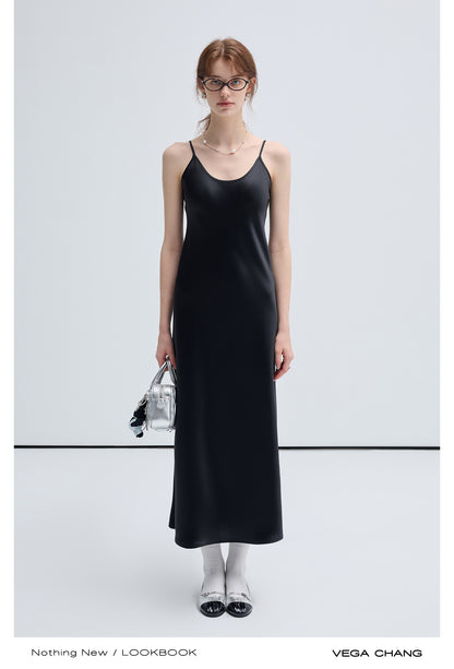 Elegant Flowing Slip Dress With Adjustable Straps