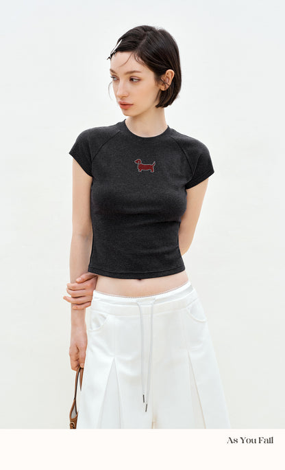 Raglan Cropped T-Shirt With Rhinestone Dog Detail