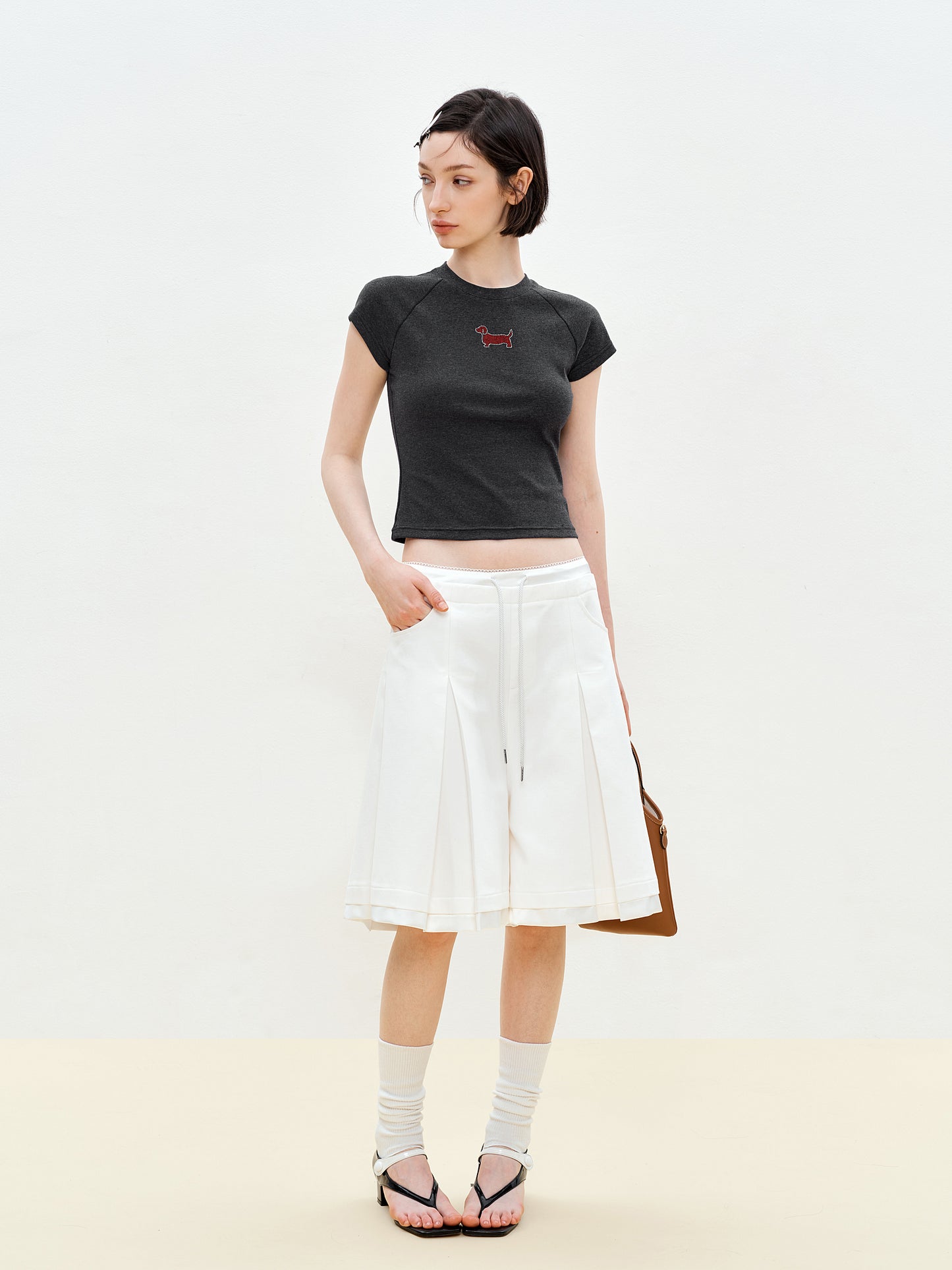 Raglan Cropped T-Shirt With Rhinestone Dog Detail