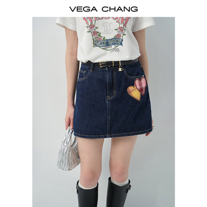Vintage-Style Printed T-Shirt & Heart Patch Denim Skirt