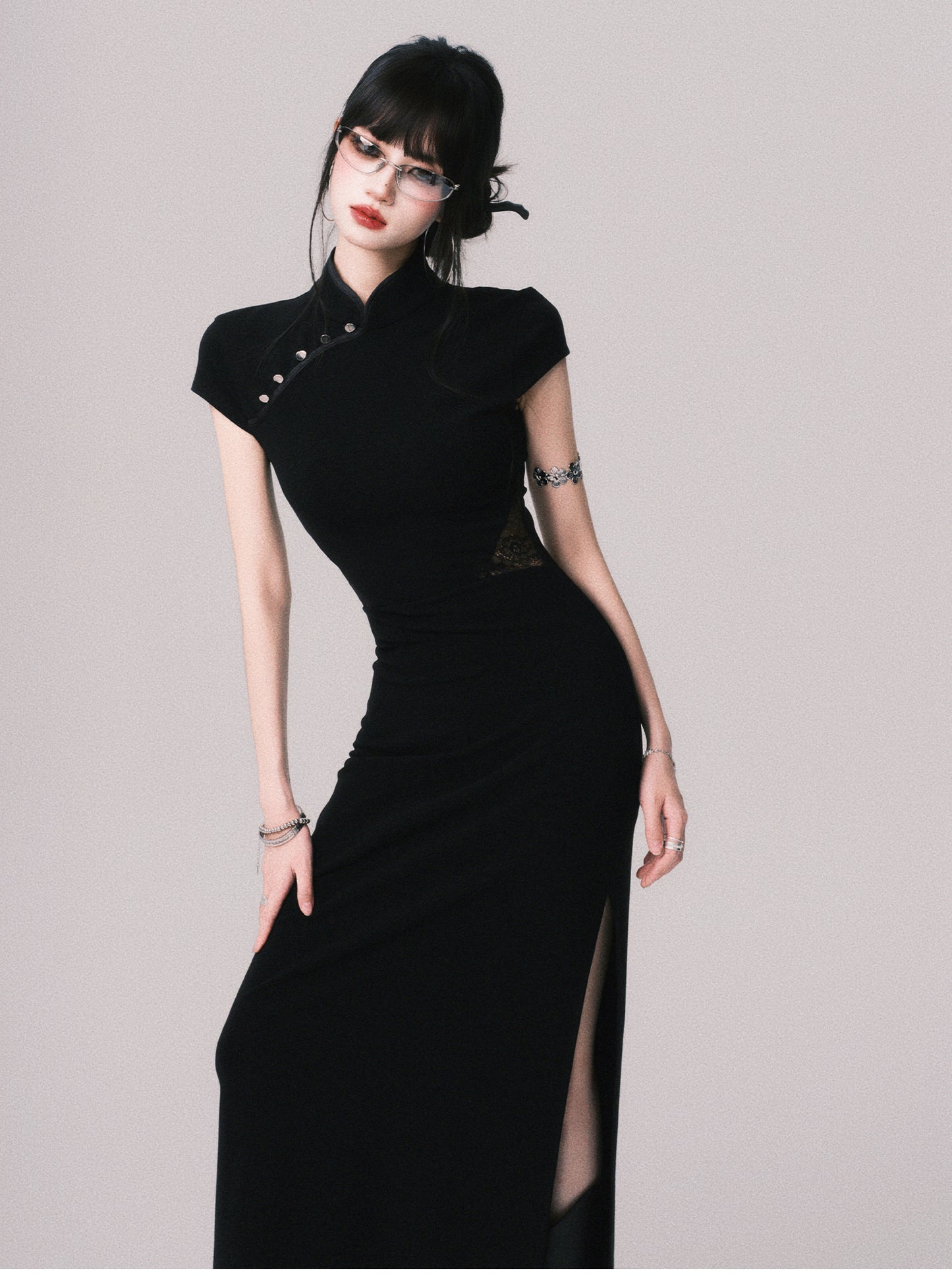 Slim Fit Cheongsam Dress With Lace Detail