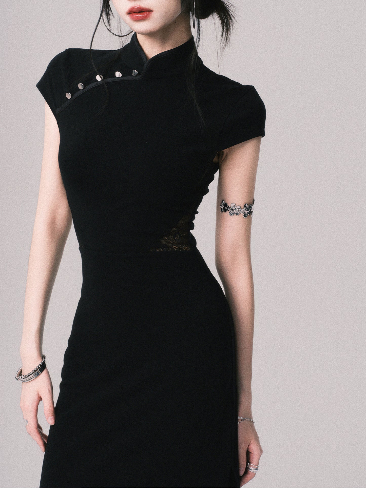 Slim Fit Cheongsam Dress With Lace Detail