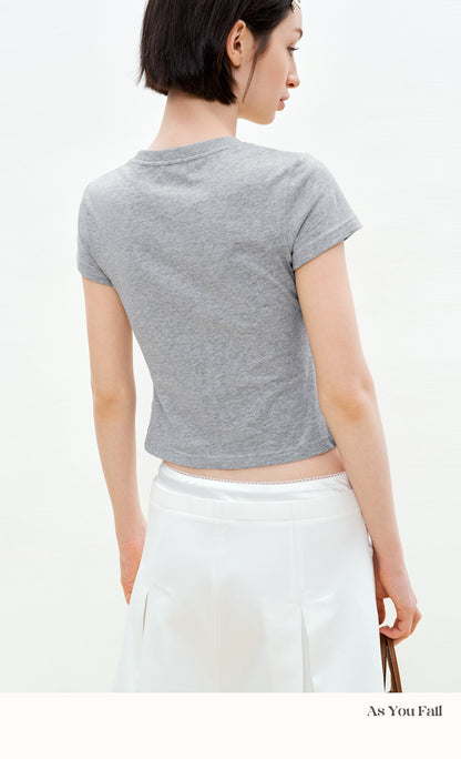 Pearl Necklace Dogs Cropped T-Shirt