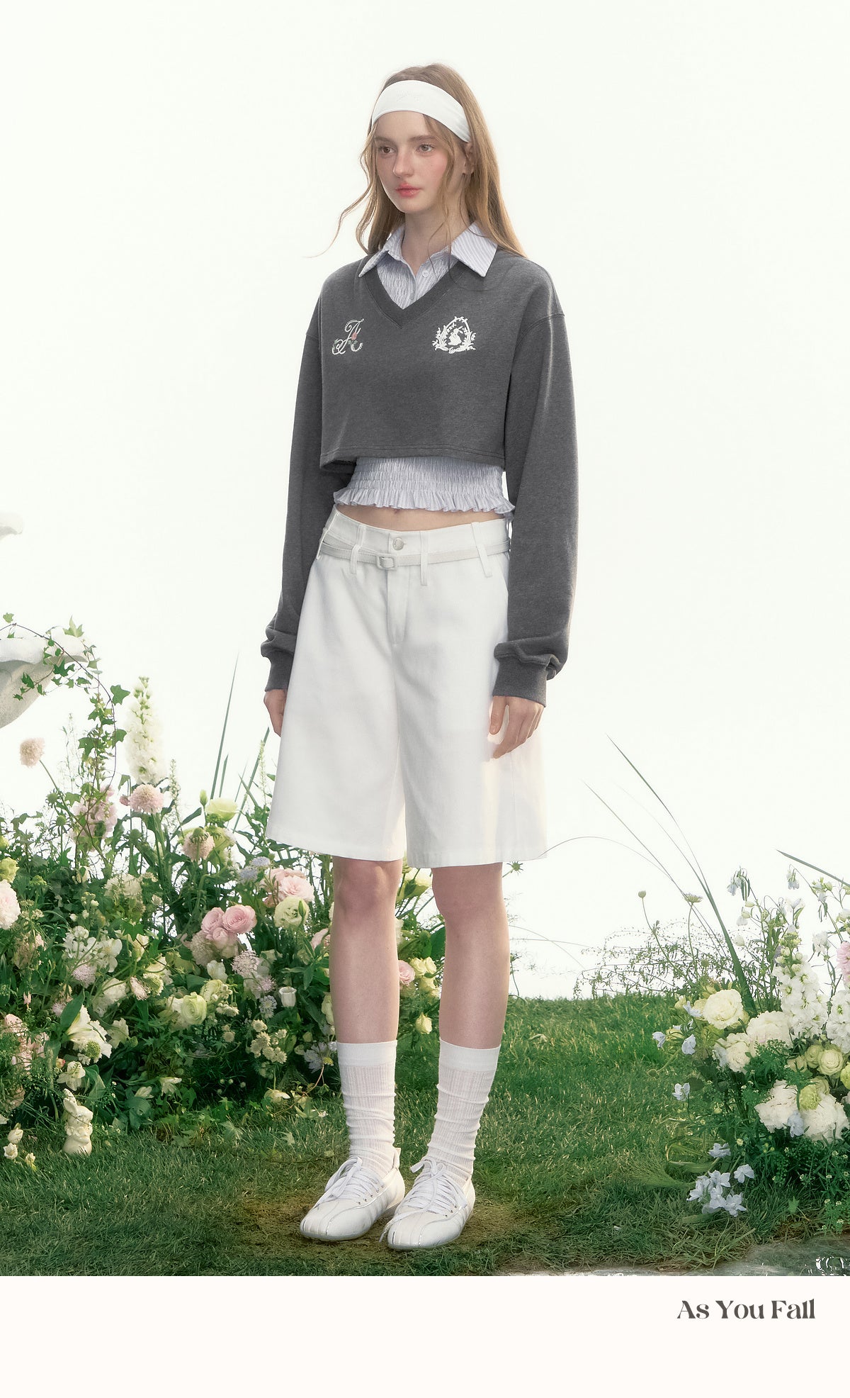 Sleeveless Shirred Shirt & Cropped V-Neck Sweatshirt