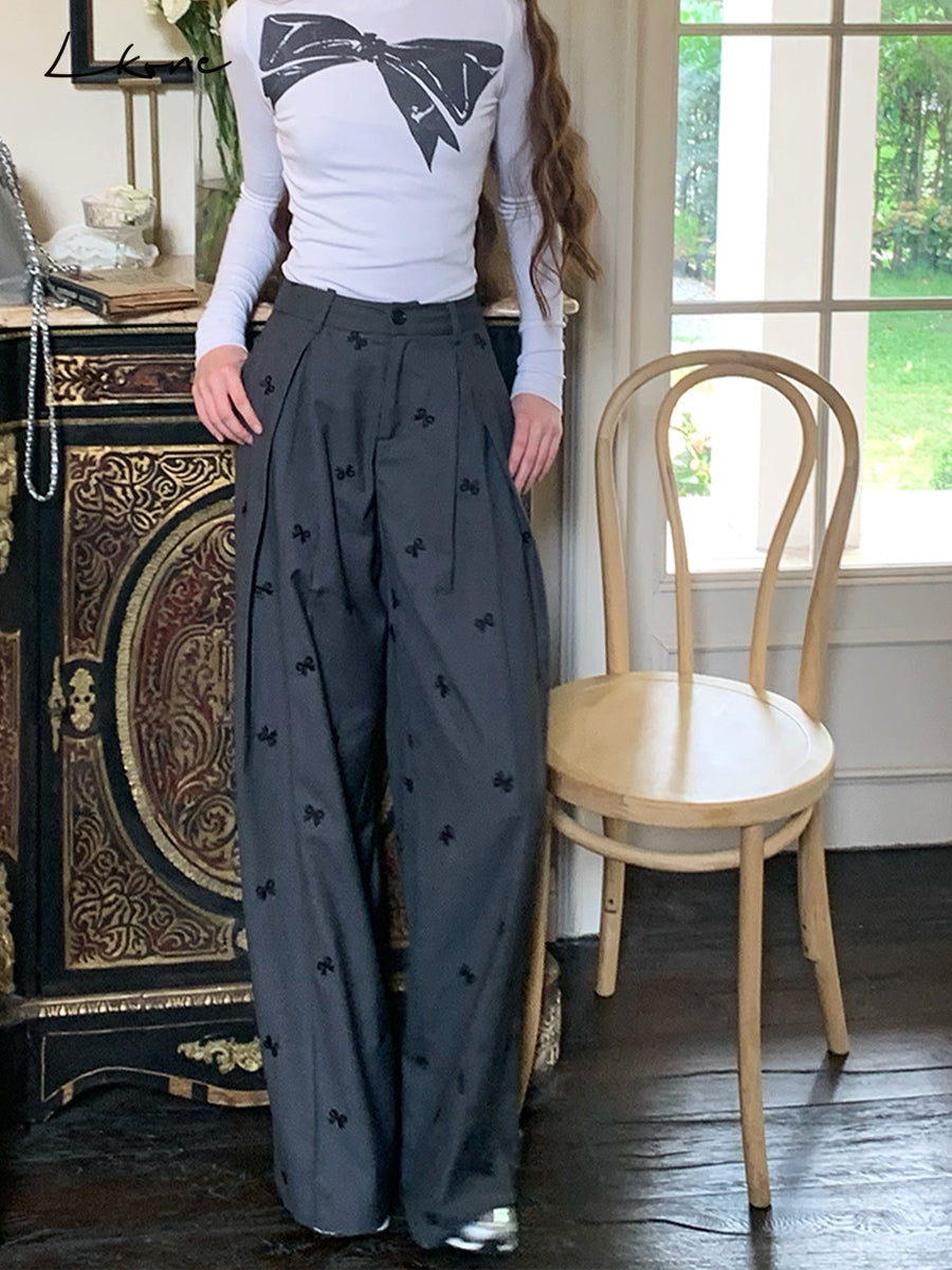 High-Waist Pleated Pants With Bow Motif