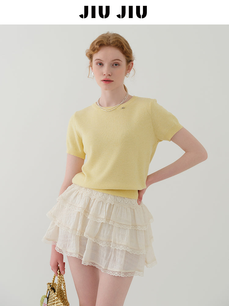Minimal Knit Top With Sailor Collar Overlay