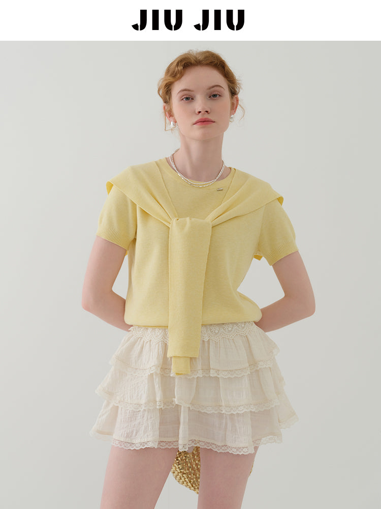 Minimal Knit Top With Sailor Collar Overlay