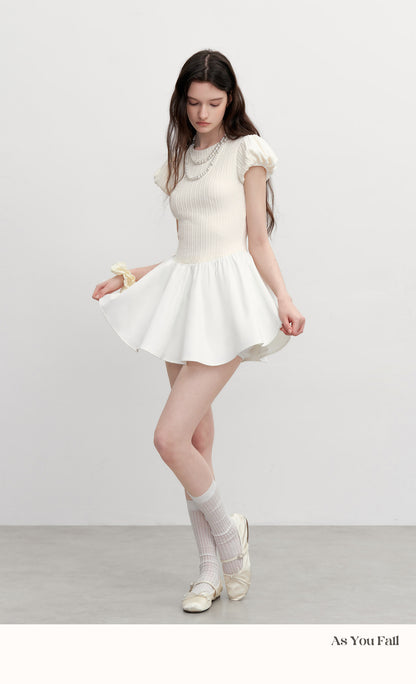 Minimal Flared Panel Dress With Bubble Sleeves