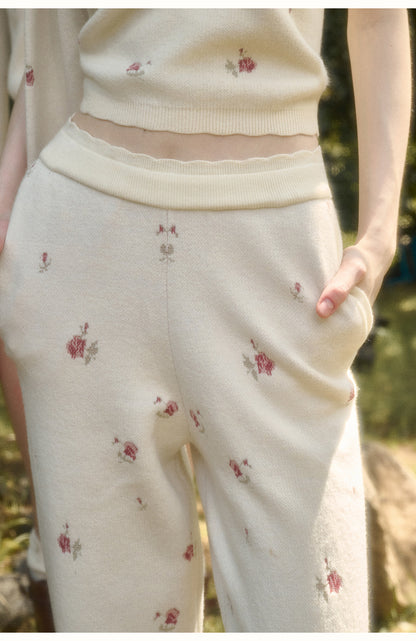 Floral Cozy Knit Collection - 7 Pieces