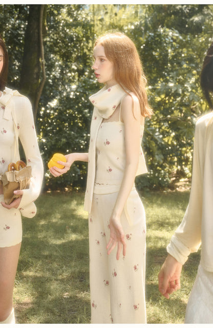 Floral Cozy Knit Collection - 7 Pieces