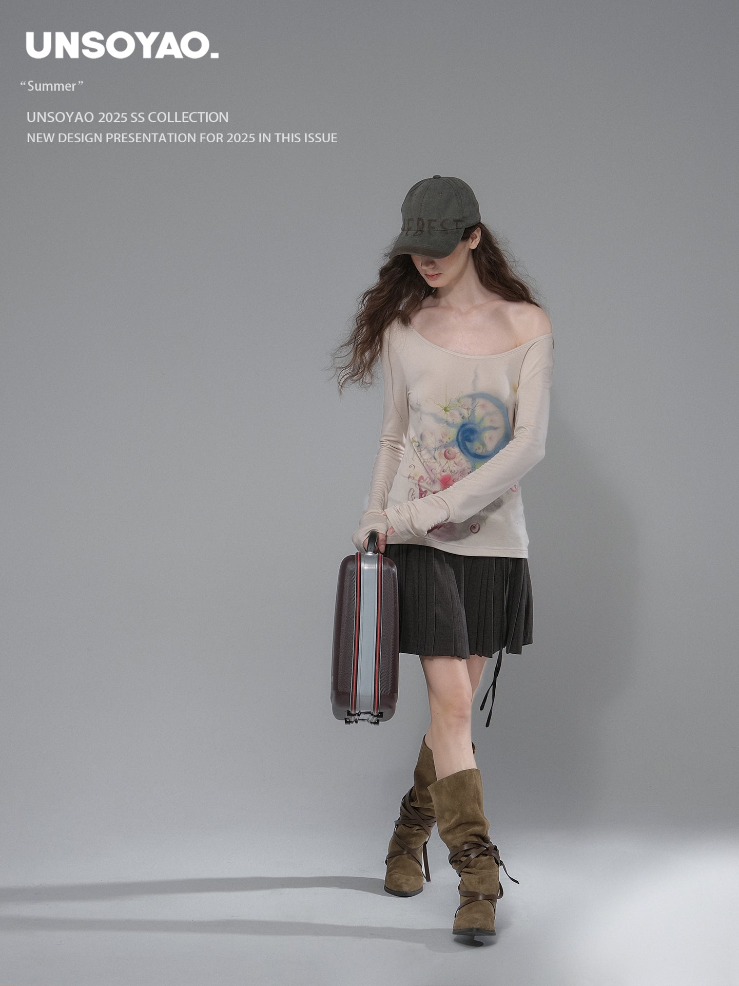 Wide Neck Art Print T-Shirt