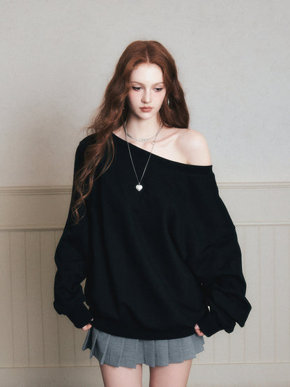Off-Shoulder Loose-Fit Sweatshirt