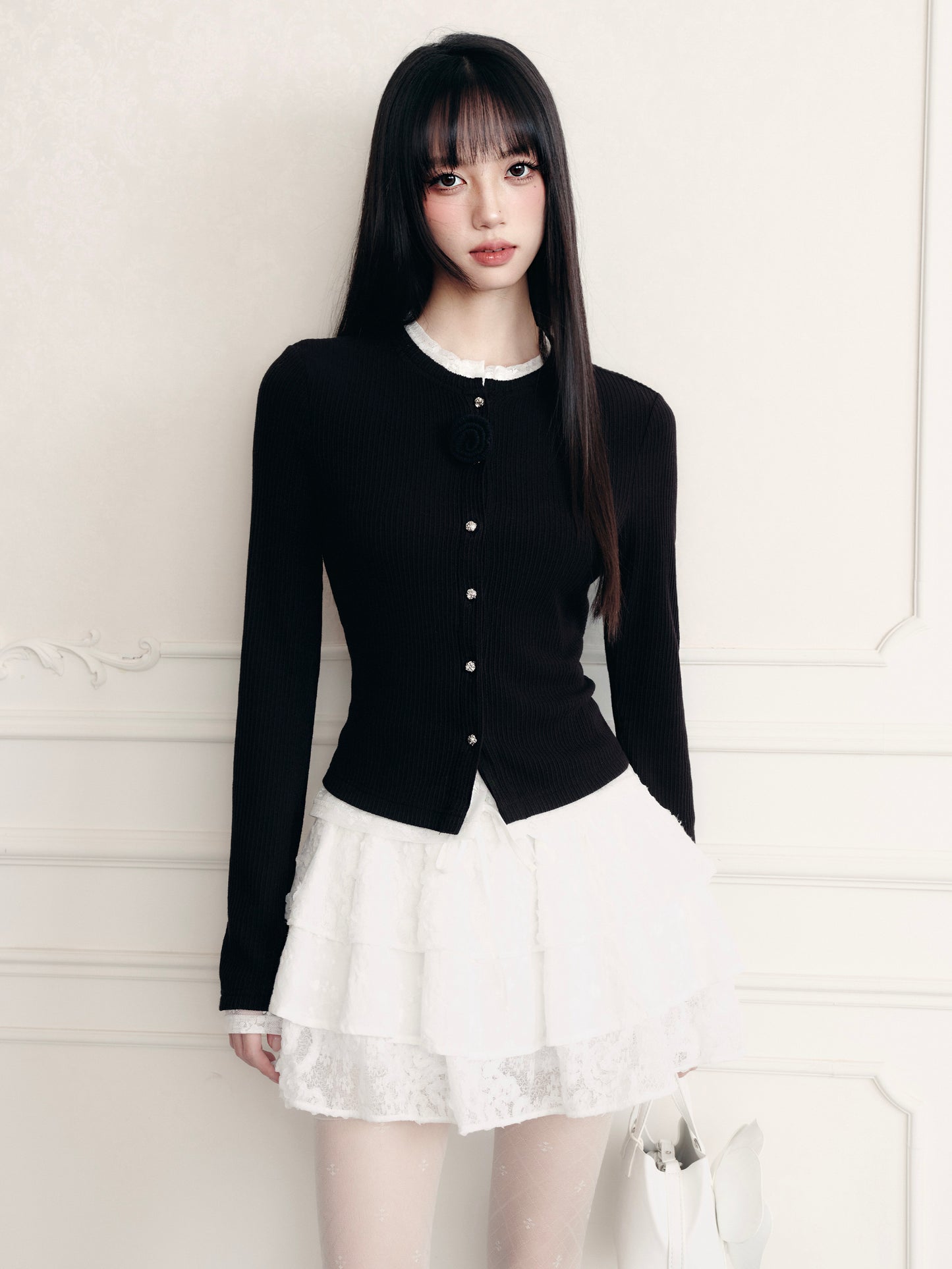 Layered-Look Ribbed Top With Rose Accent