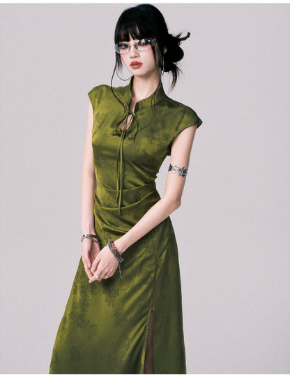 Sleeveless Qipao-Style Slit Dress In Satin Jacquard