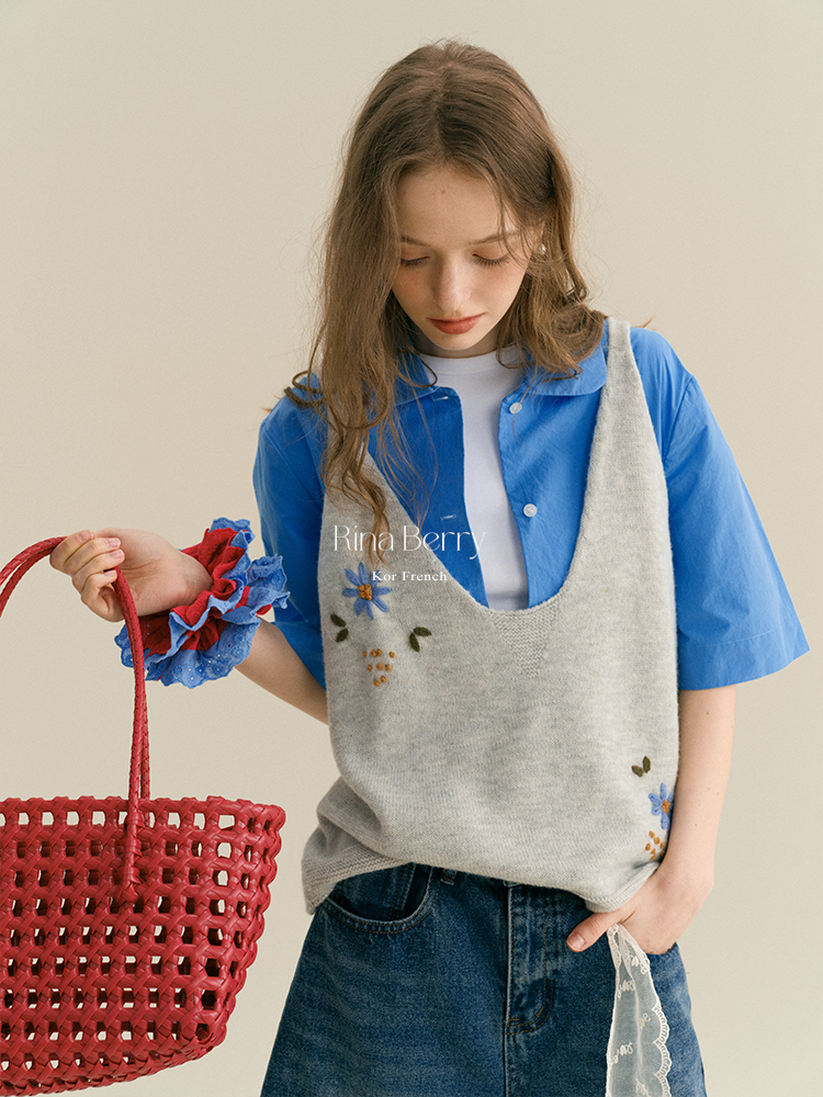 Round Collar Elbow-Sleeve Shirt With Pockets