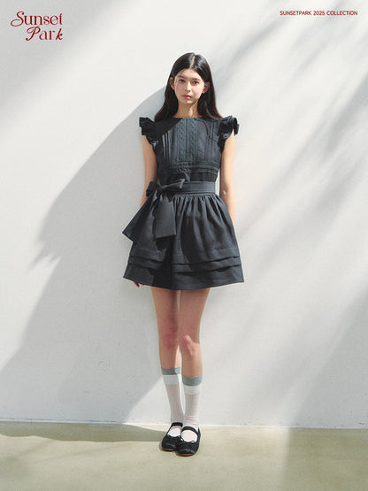 Butterfly-Sleeve Pleated Dress With Bow Waist