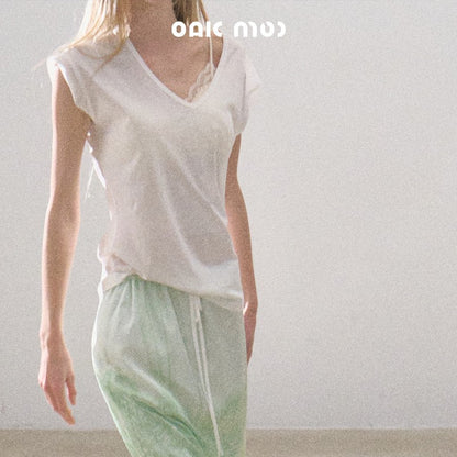 Basic Cotton V-Neck T-Shirt
