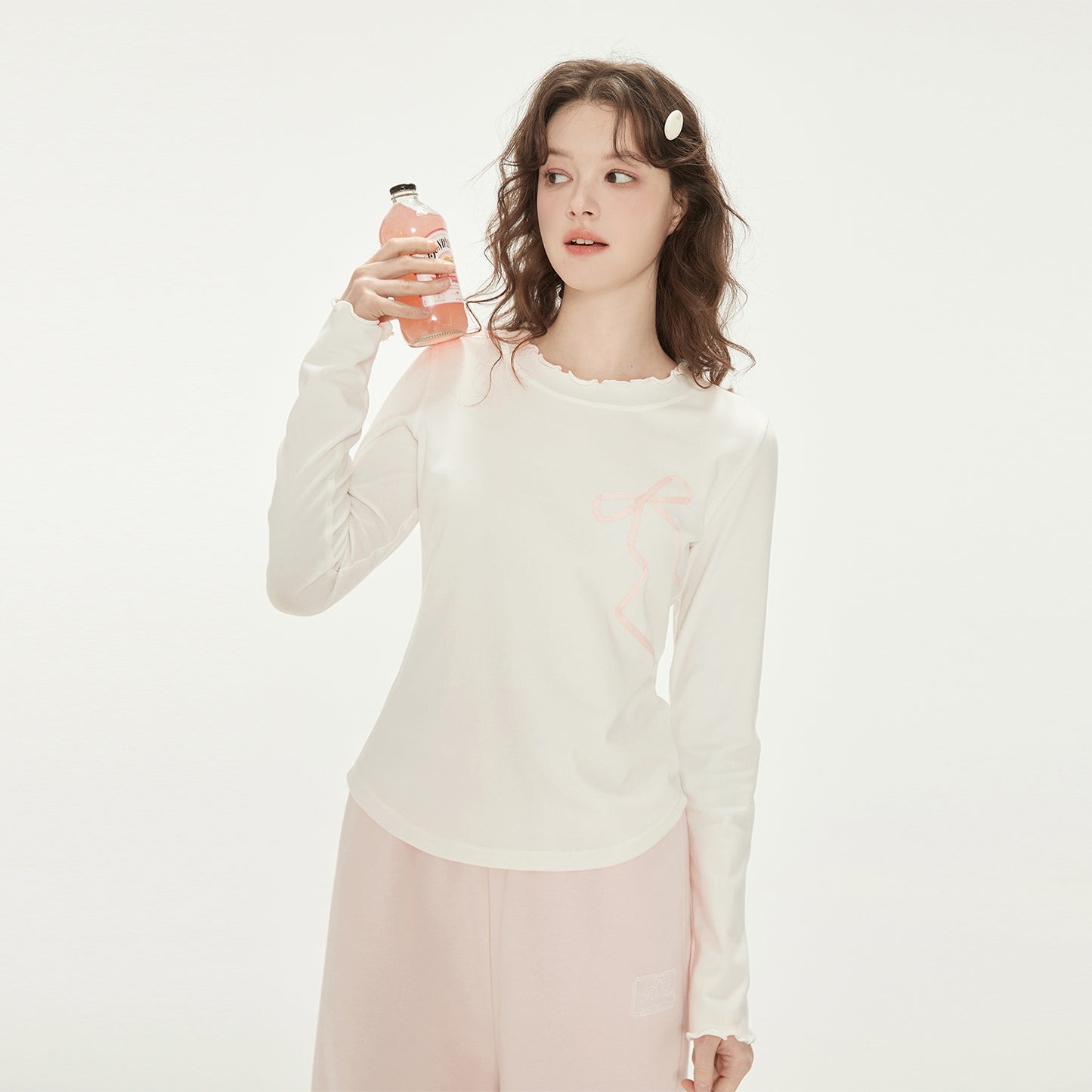 Ribbon Bow Motif Lettuce Edge T-Shirt
