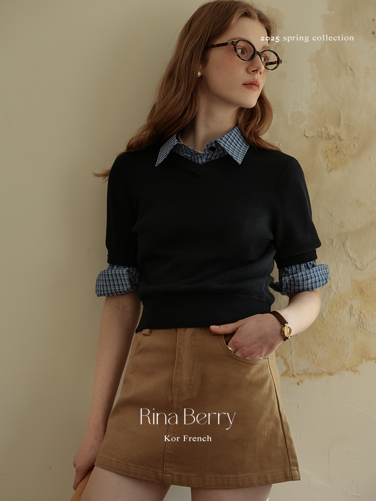 V-Neck Half-Sleeve Cotton Knit Top