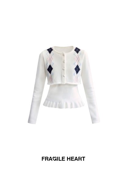 Cropped Slim Fit Argyle Cardigan Set With Camisole