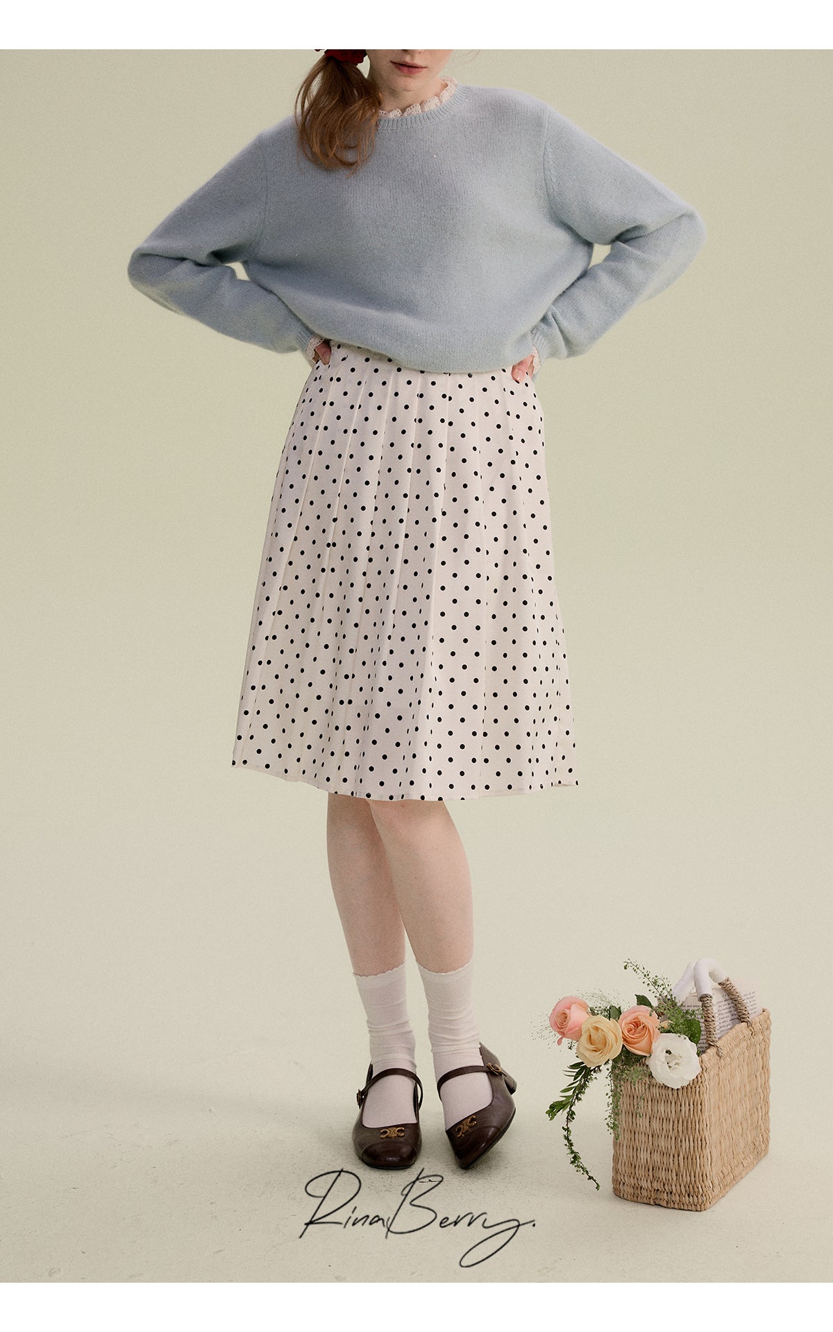 Classic Mid-Length Pleated Dot Skirt