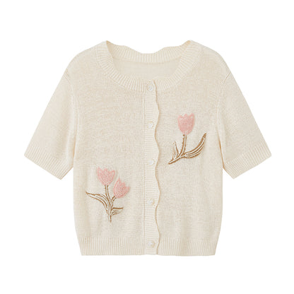 Tulip Knit Top With Wavy Edges