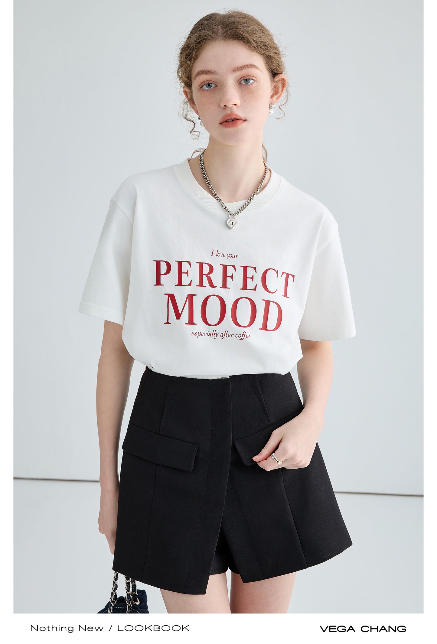 “PERFECT MOOD” Lettering T-Shirt