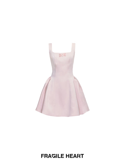 Wedding-Style Structured Sleeveless Dress
